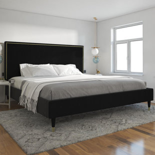 COSMOLIVING BY COSMOPOLITAN Upholstered Platform Bed