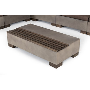 VIG FURNITURE Delaware Outdoor Coffee Table