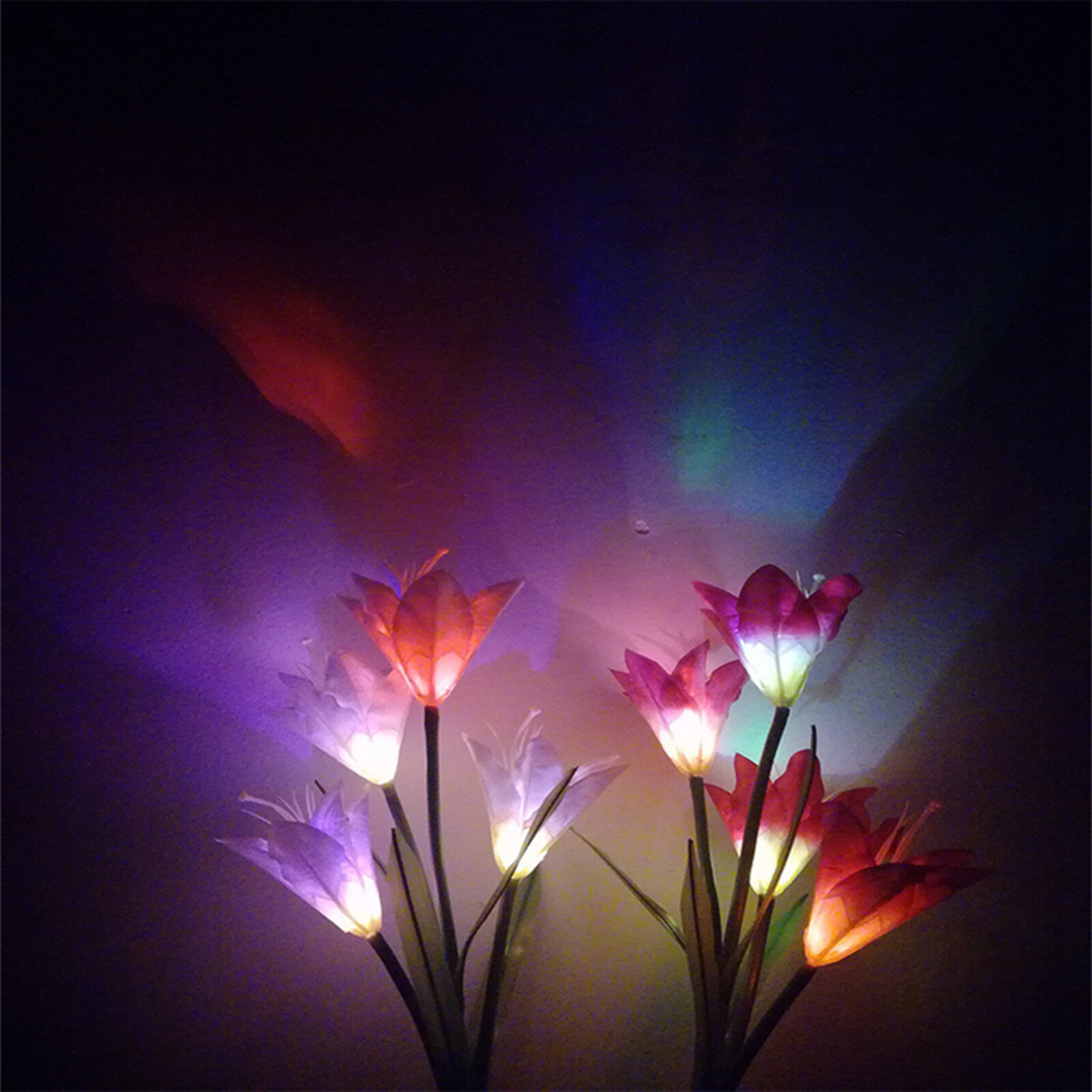 Pack of 2 Discoloration 4 Solar Lily LED Solar Flower Color Light # Red & Purple