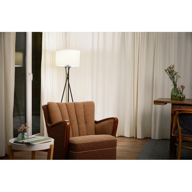 living room light bulb wattage