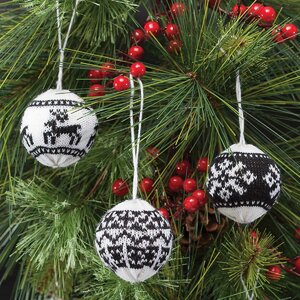 3 Piece Sweater Ball Ornament Set