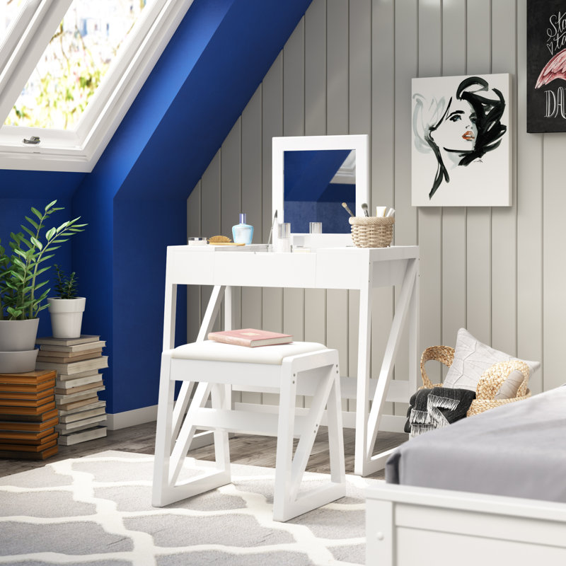 Enjoy free delivery over £40 to most of the uk, even for big stuff. kordell dressing table set with mirror