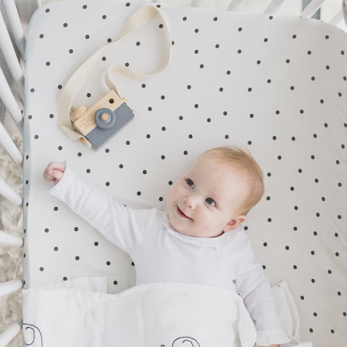 4 fitted crib sheets