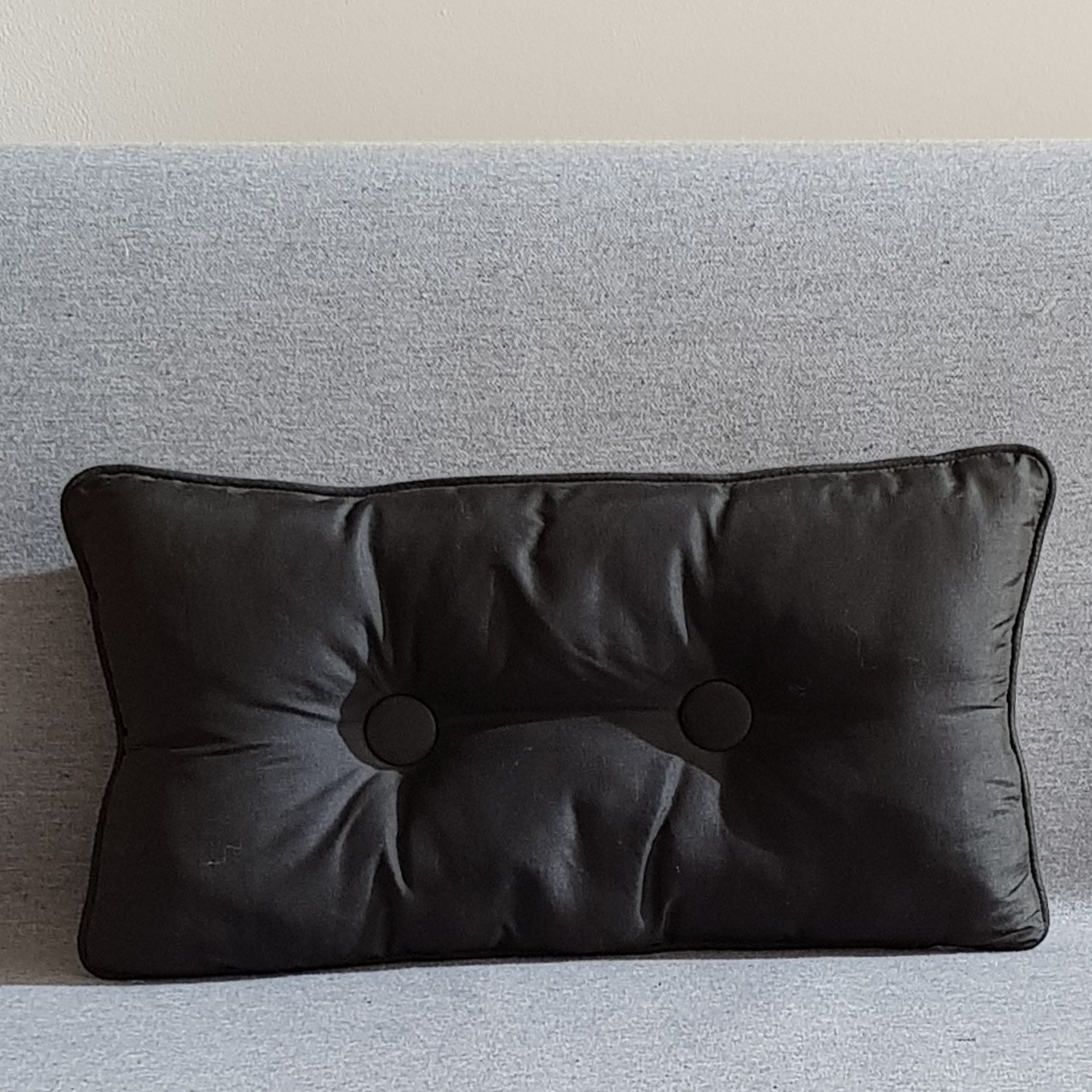 unusual scatter cushions