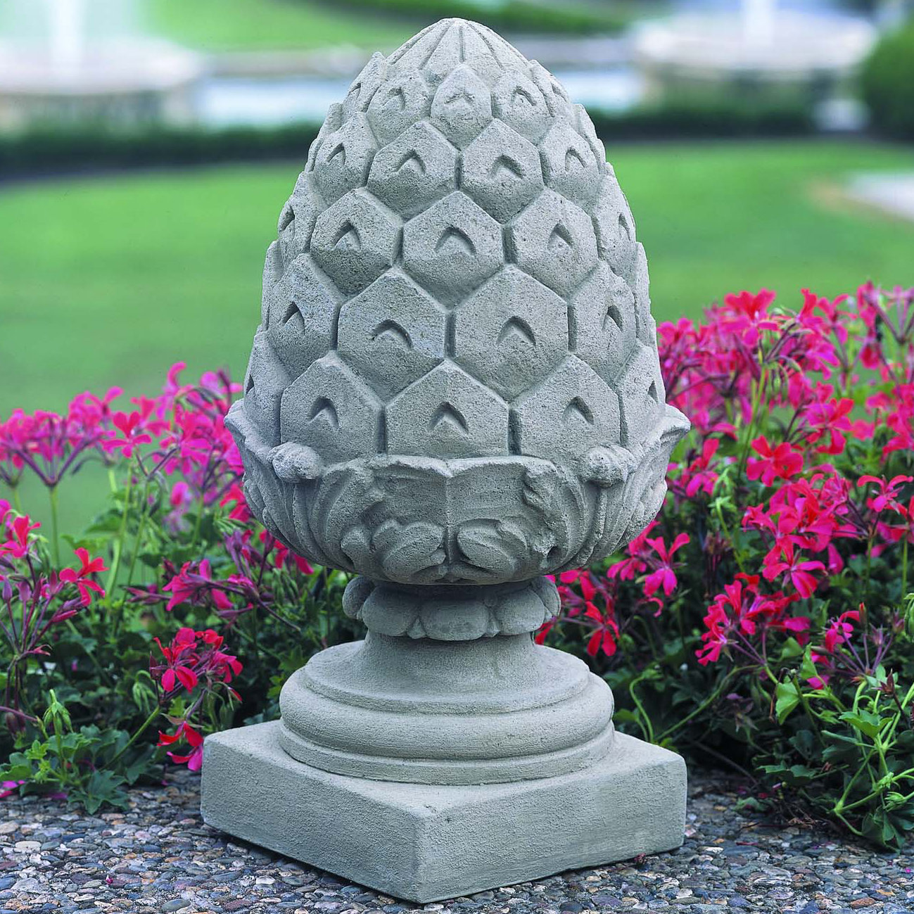 Campania International, Inc Longwood Pineapple Finial Statue & Reviews