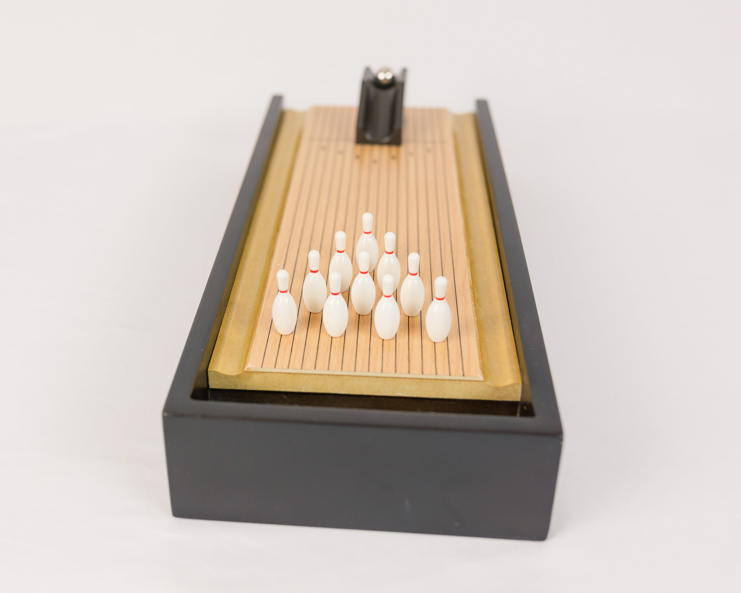 Details about   Desk Top Bowling Modern Classics Indoor Table Top Game Complete Desktop  NPWGIFT 