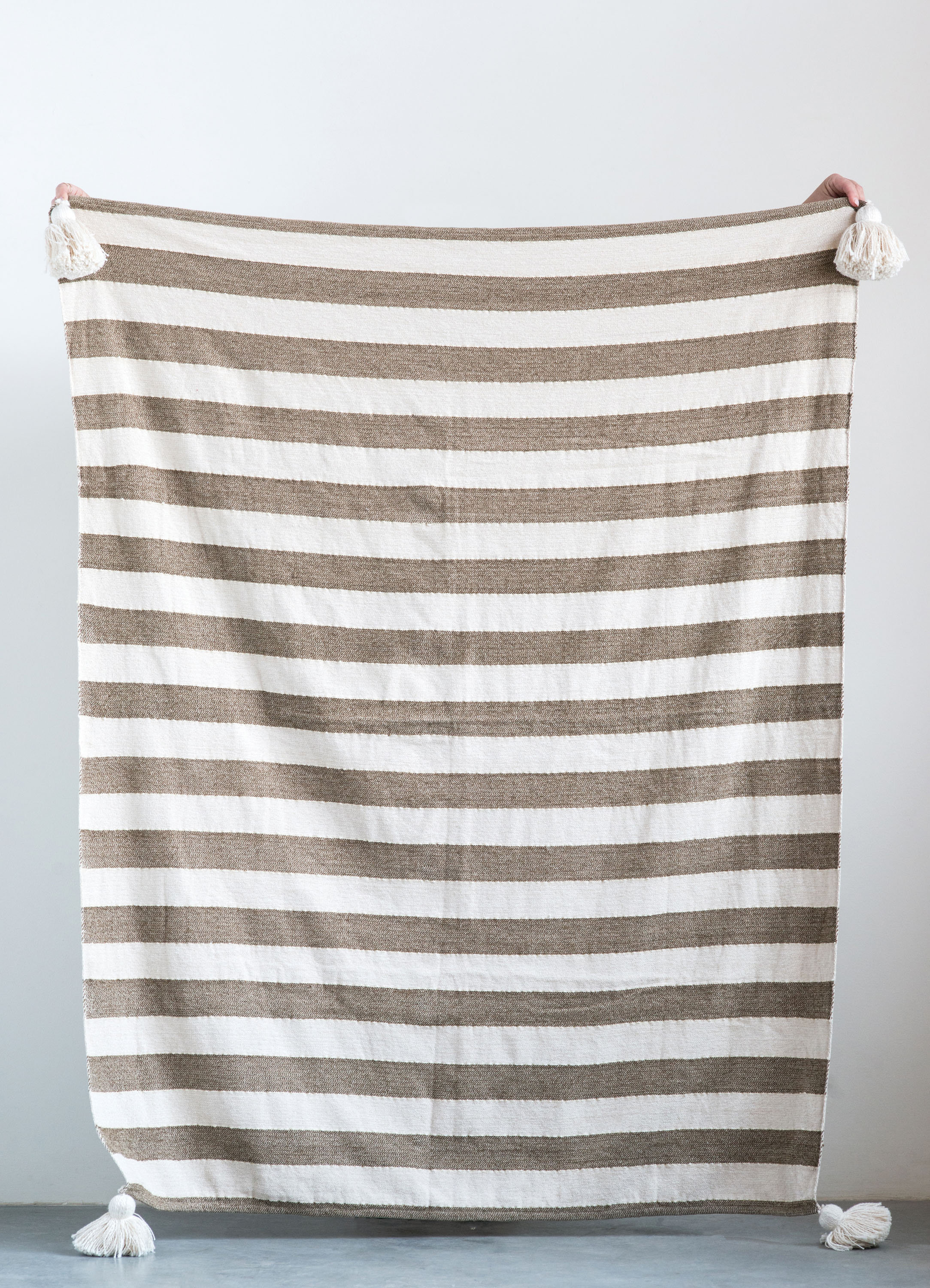 Kifer Metallic Striped Woven With Tels Cotton Blanket Kifer Metallic Striped Woven With Tels Cotton Blanket