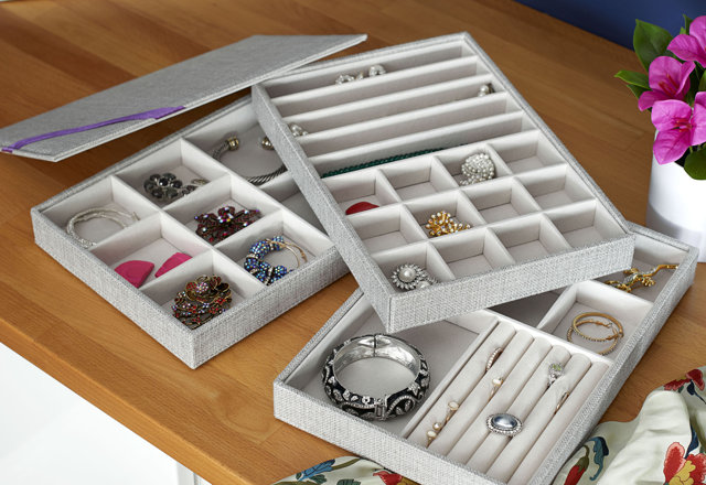 Our Best Jewelry Boxes Deals