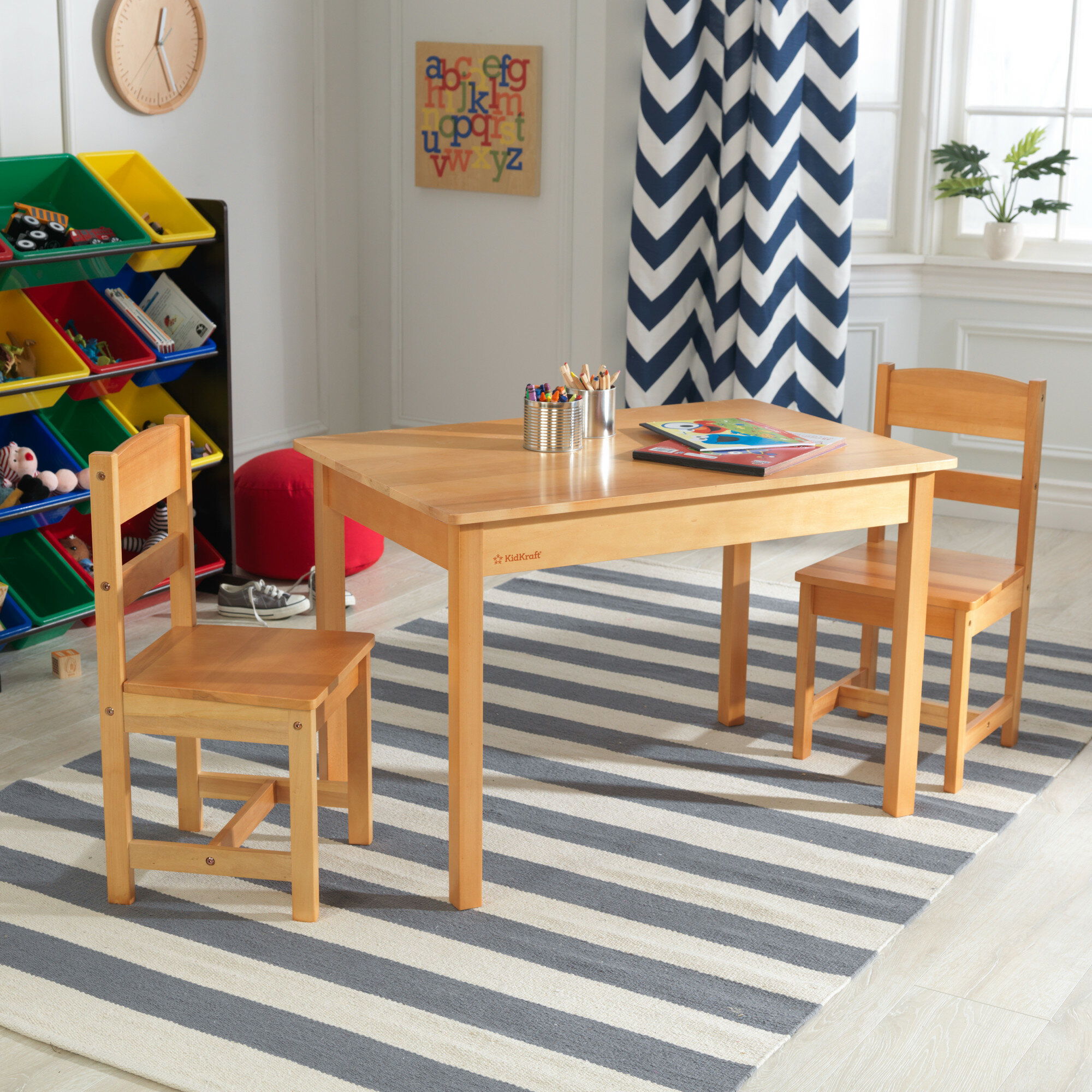 childrens small wooden table and chairs