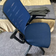 linus mesh task chair