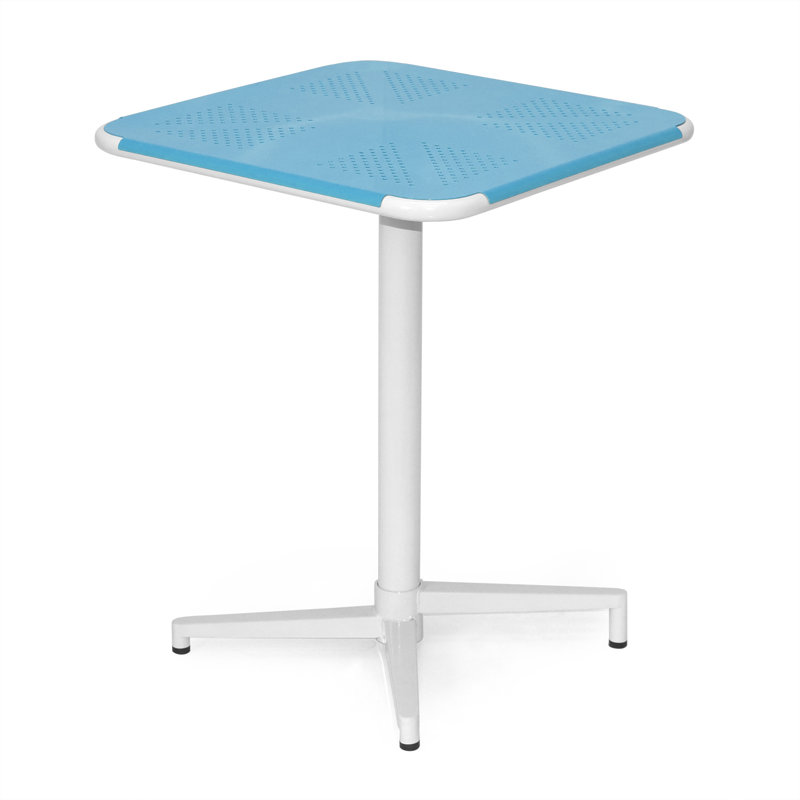 Fly Dining Table