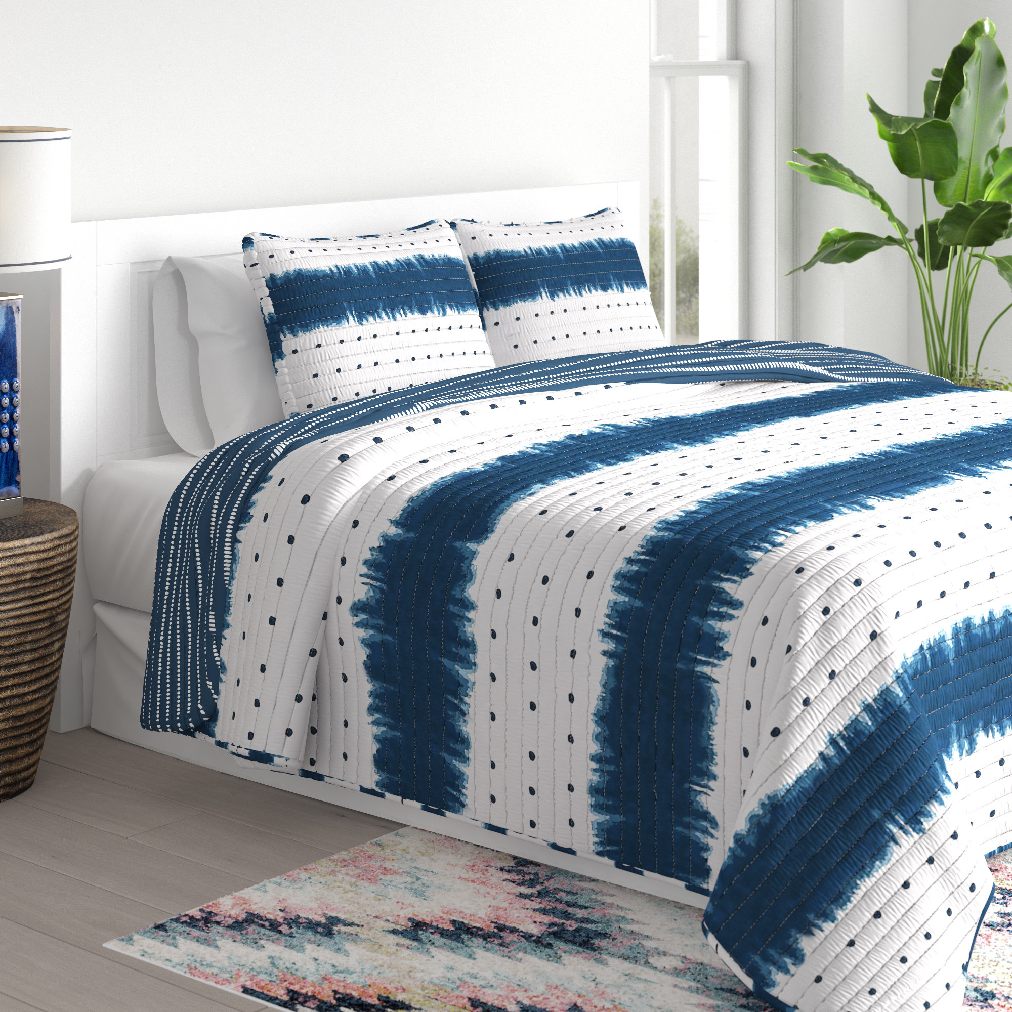 Emelia Cotton Reversible Quilt Set Mistana Size: Queen Quilt + 2 Shams