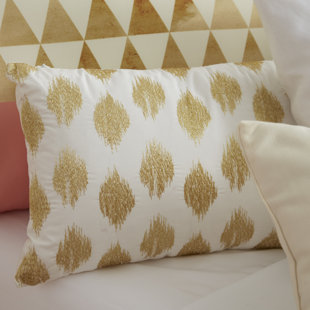 gold pillow covers