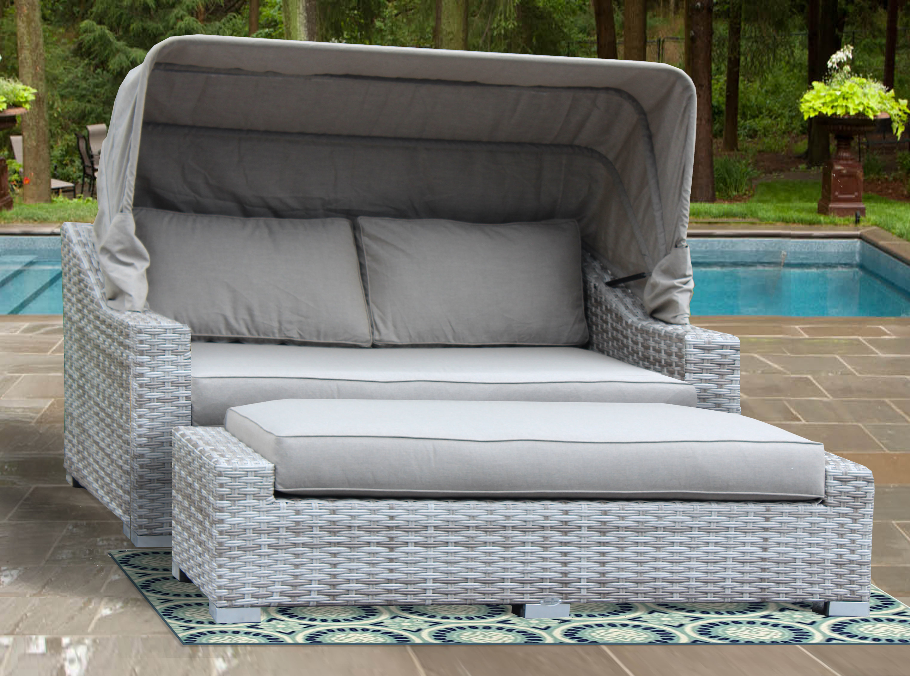 outdoor daybed sunbrella