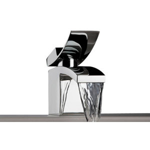 Quarto Single Hole Waterfall Bathroom Faucet with Single Handle