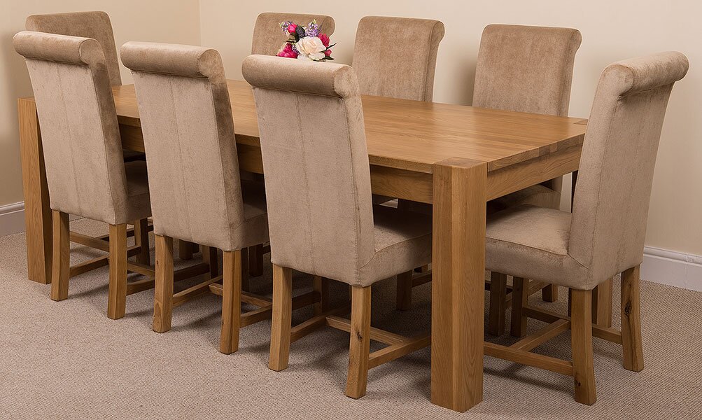 Stainbrook 8 - Person Solid Oak Dining Set brown