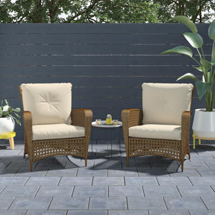 spruce hills wicker patio chair