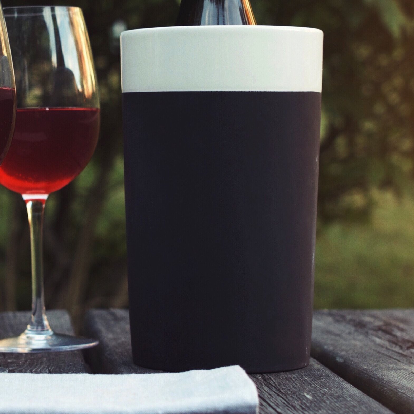 Magisso Naturally Cooling Ceramic Wine Chiller # 