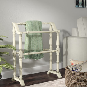 Cottage White Wood Quilt Rack by Red Barrel Studio