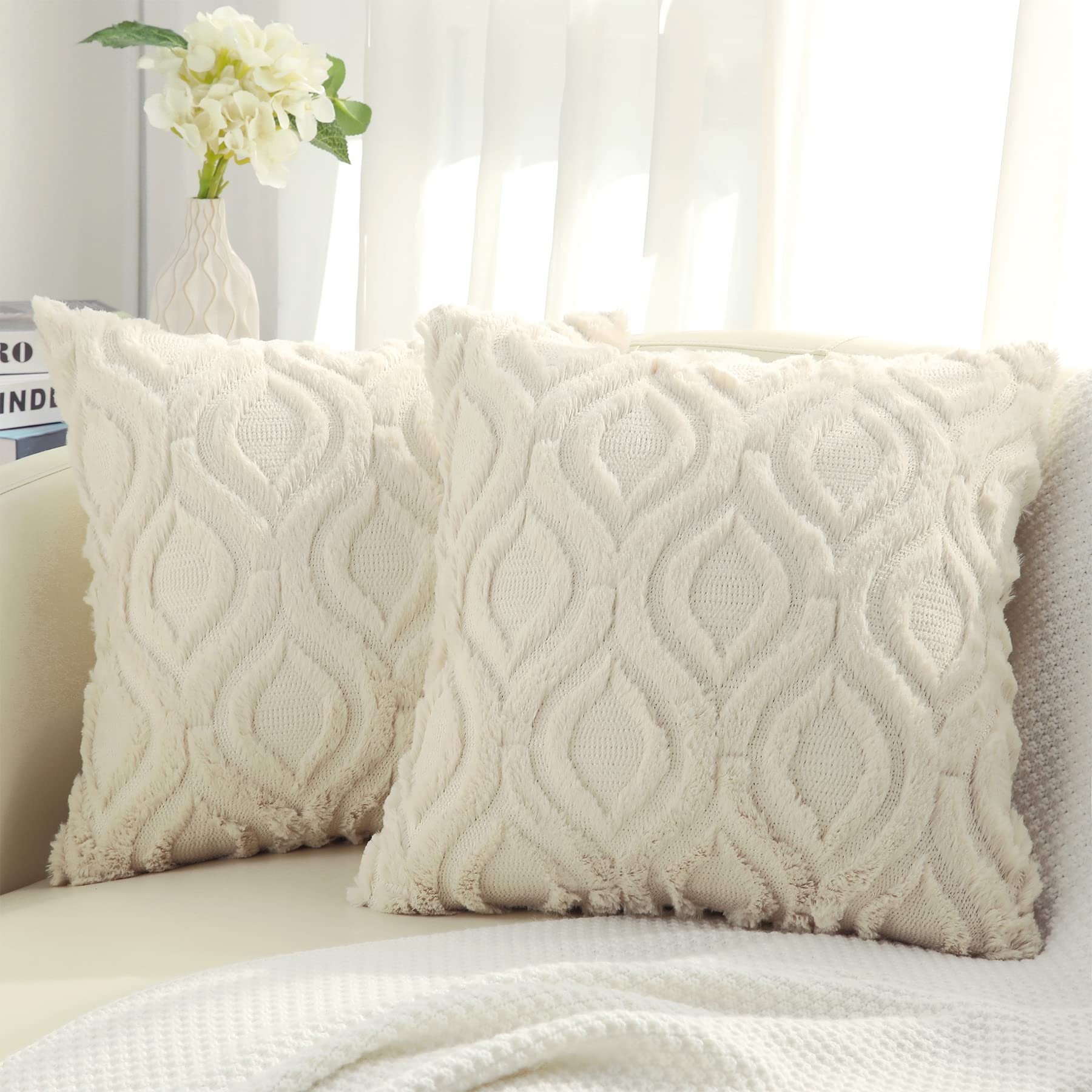 Polyester Wool Black & Off White Hand Loom Woven 20x20 Inches Decorative Cushion Cover Boho Throw Pillow Cover Outdoor Pillow PET