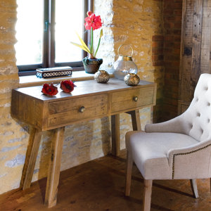 Check price and read more information from trusted store. Konsolentisch Chisos mit Stauraum von LoftDesigns