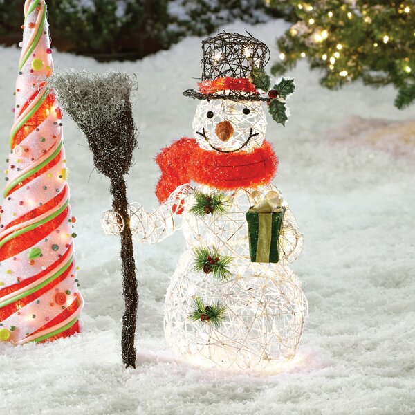 Winter Home Decor & Accents Details about   Stone Look Snowman Family Figurine Your Choice 