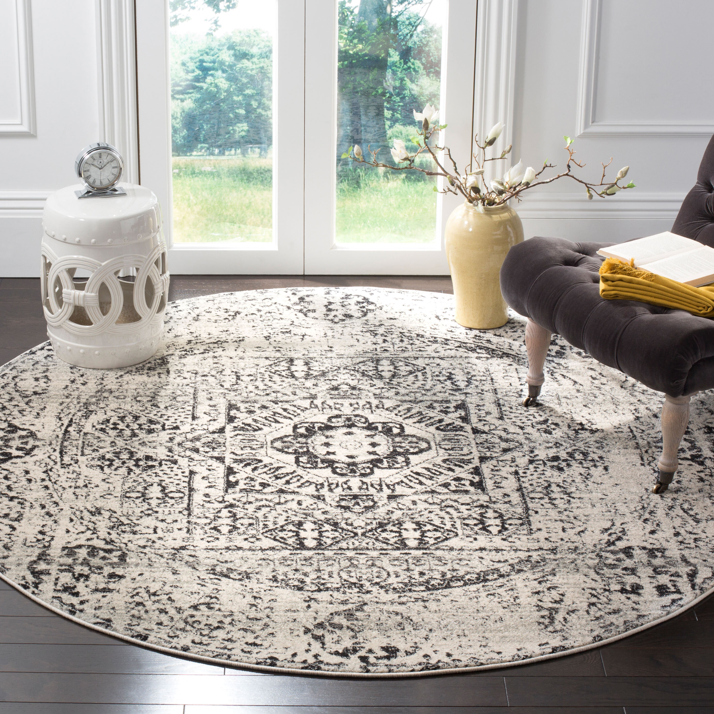 Round Floor Mat Living Room Area Rugs Afro African American Black Woman Pattern