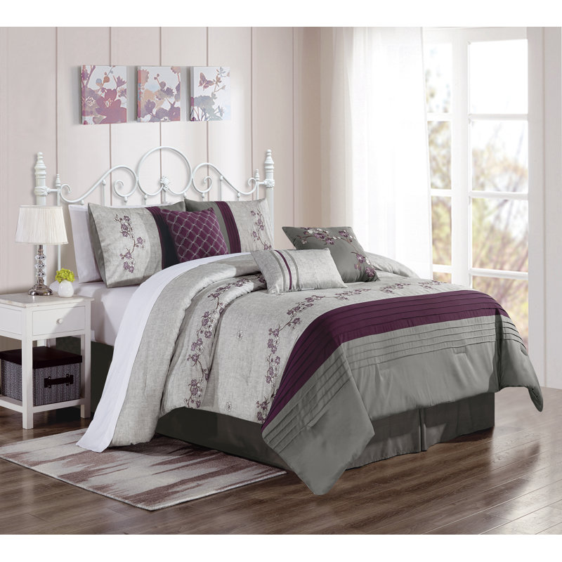 Red Barrel Studio Newlyn Embroidery 7 Piece Comforter Set