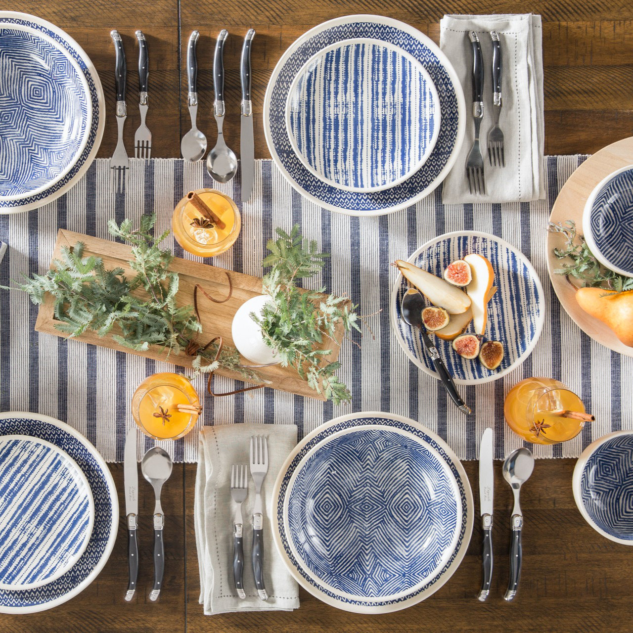 Essential Dinnerware