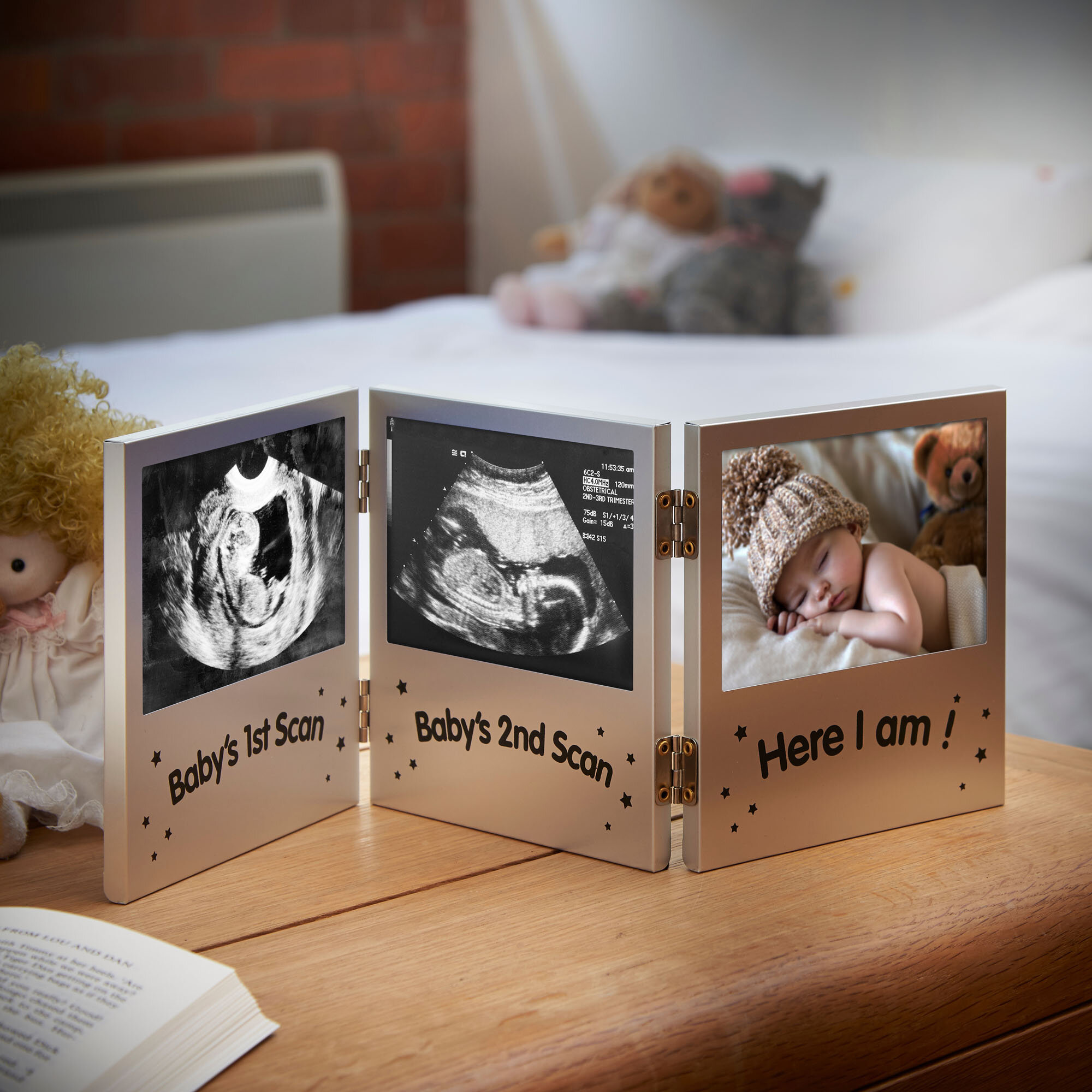 VonHaus My First Year Triple Picture Frame Keepsake Ultrasound Baby Photo Gift 