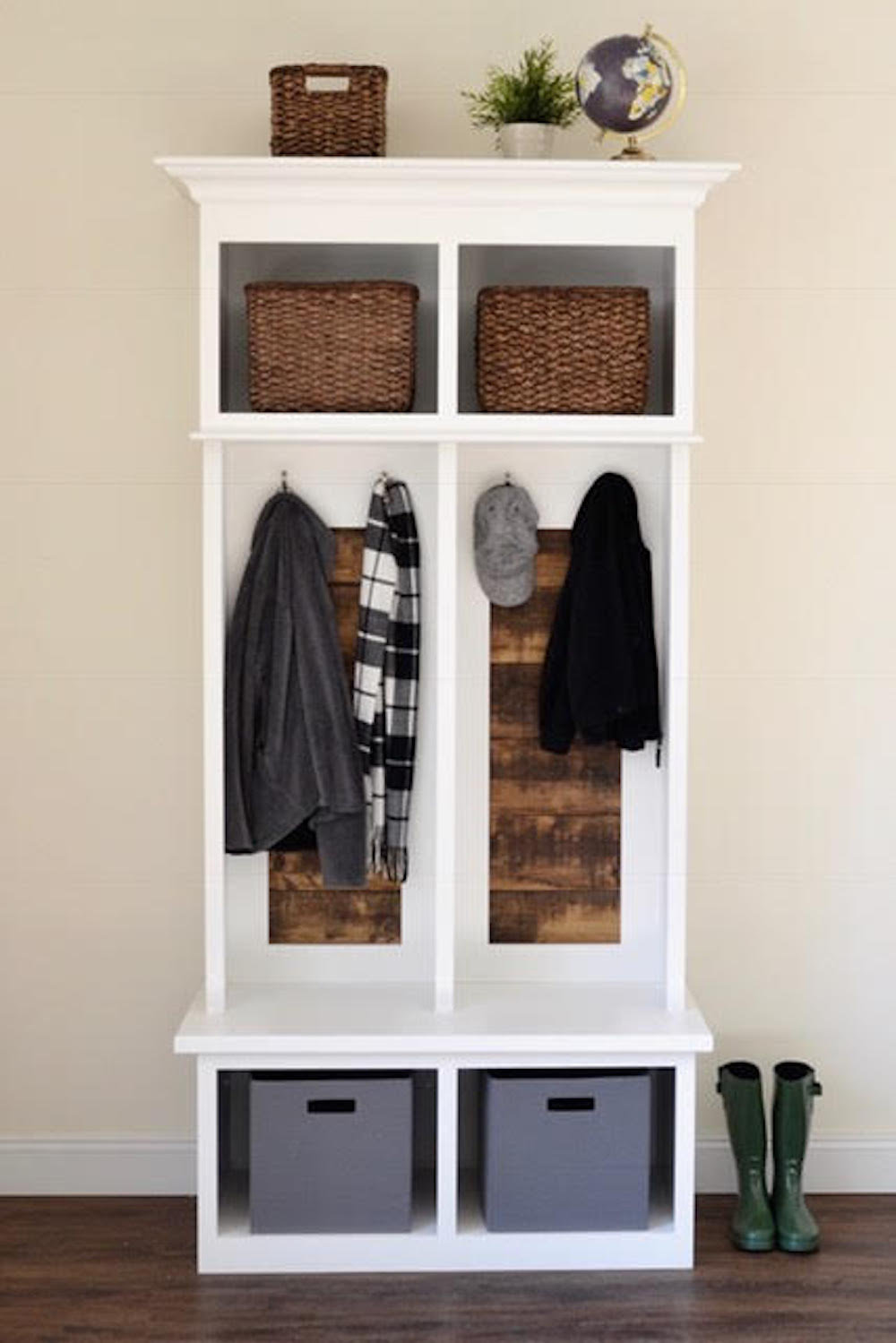 mudroom hall tree