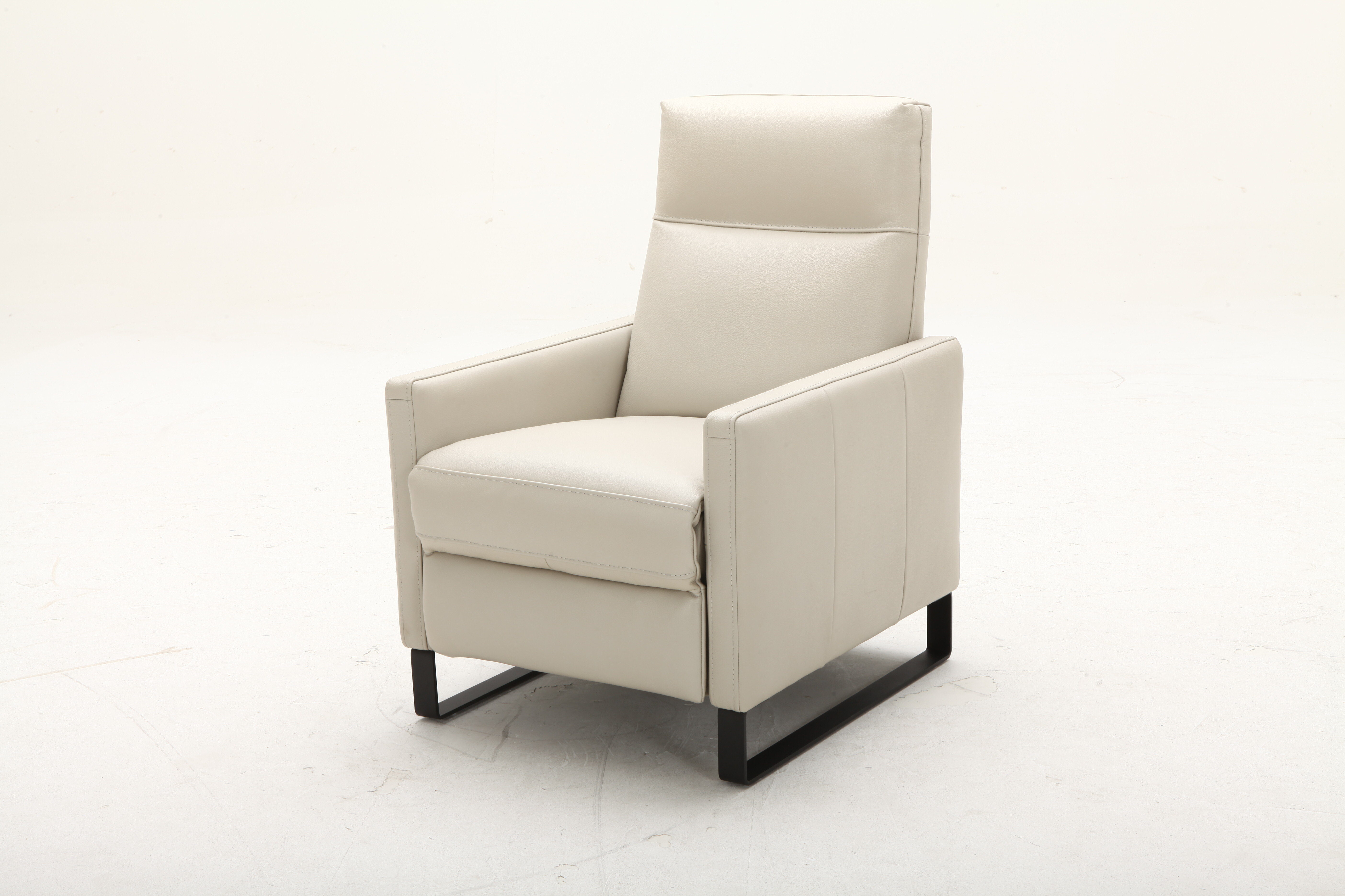 Celebrity Power Recliner