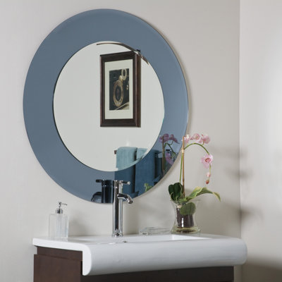 Decor Wonderland Camilla Modern Round Wall Mirror