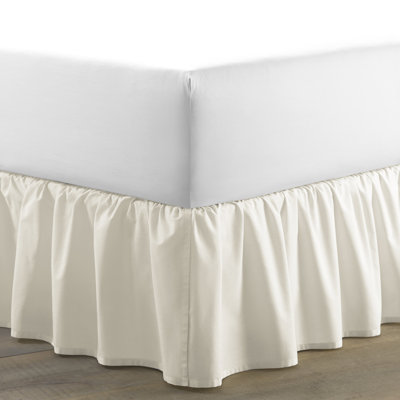 LA Solid Ruffled Bedskirt Laura Ashley Size: Full, Color: Ivory