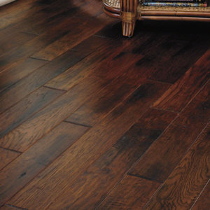 Lansing Hickory 5
