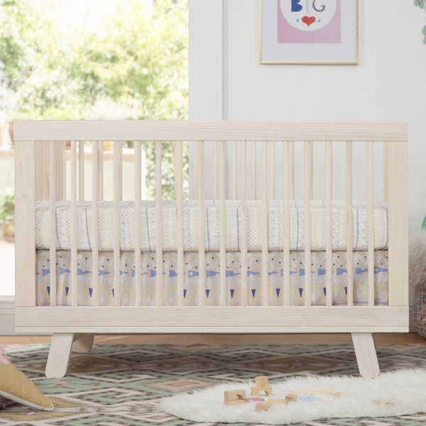 wooden spindle crib