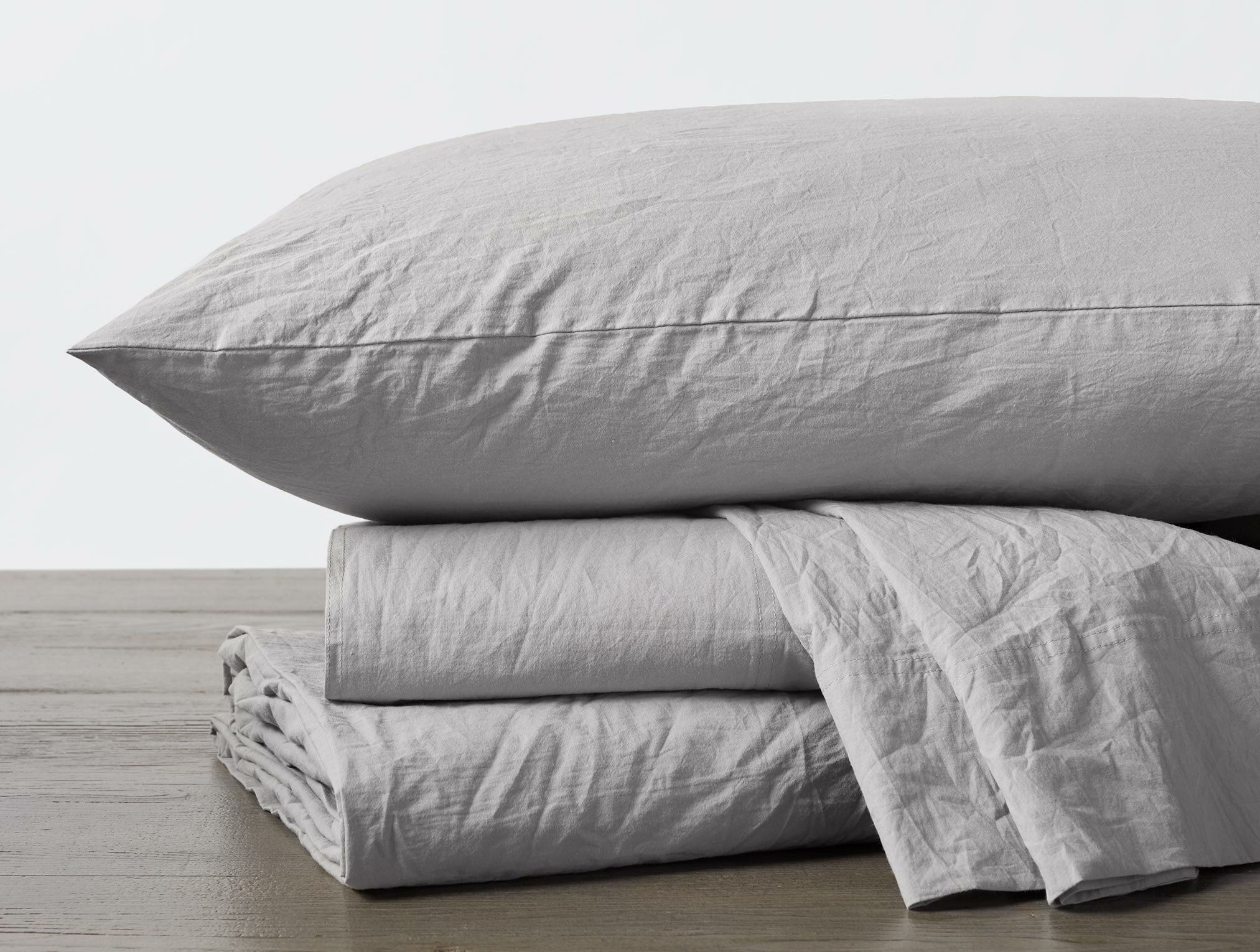 By COYUCHI Organic cotton Lot of 4 white Pillowcases Queen or King 100% 