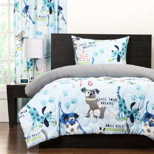 Crayola Chase Your Dreams Reversible Comforter Set