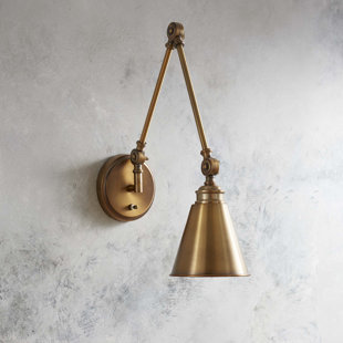 Beckham 1 - Light Plug-In Swing Arm