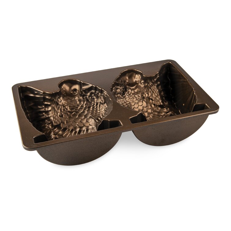 Turkey 3D Stand Up Cake Pan Platinum Collection Nordic Ware 52348 NEW