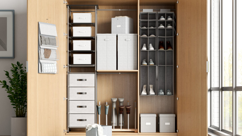 How to Maximize Closet Space