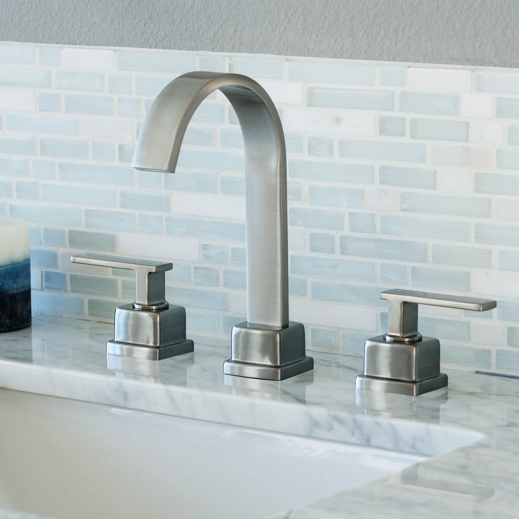 Miseno Elysa Widespread Bathroom Faucet With Drain Assembly