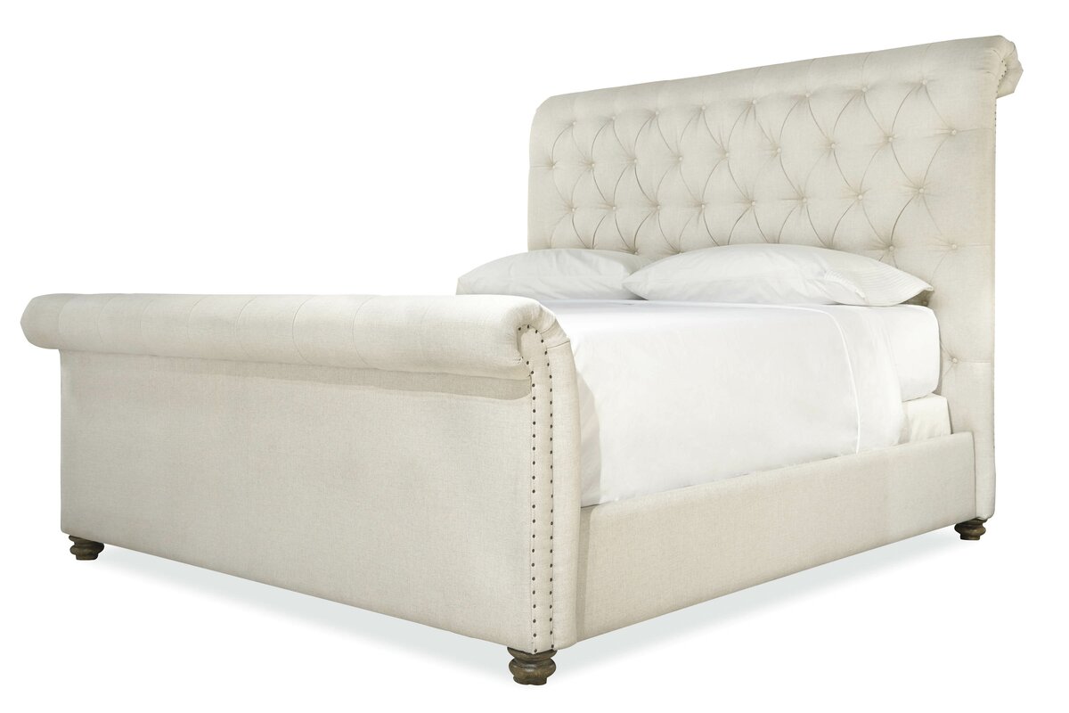 Robin Upholstered Sleigh Bed