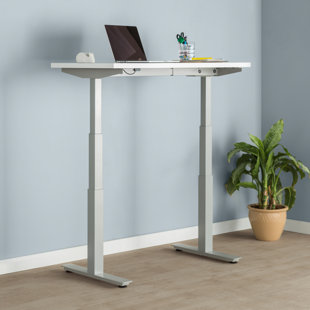 Review Express Height Adjustable Standing Desk by Trendway