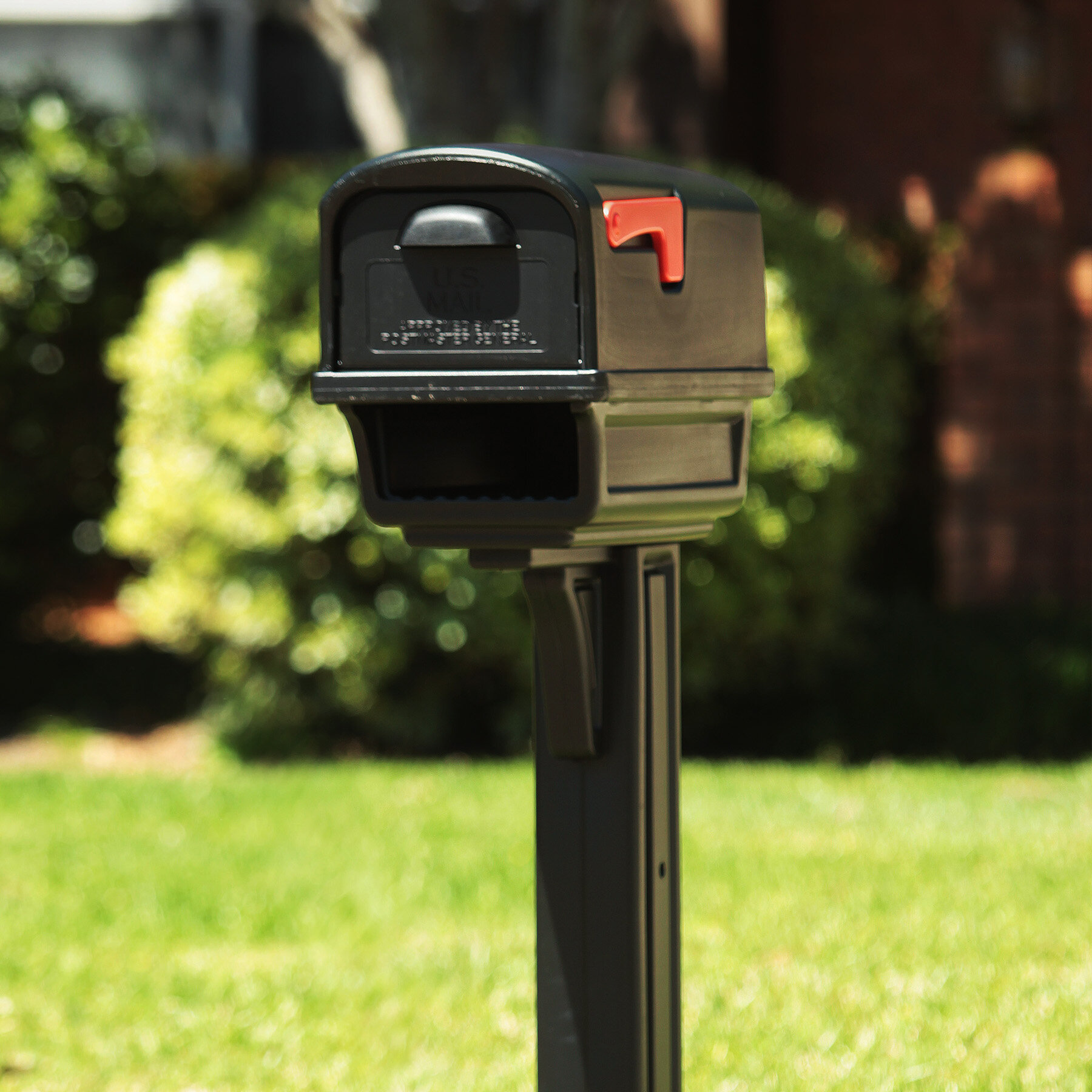 GIBRALTAR Plastic Mailbox Post Combo Large Capacity Black Residential Mail Box