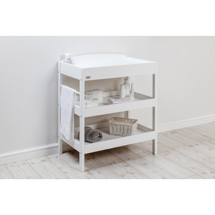 white change table