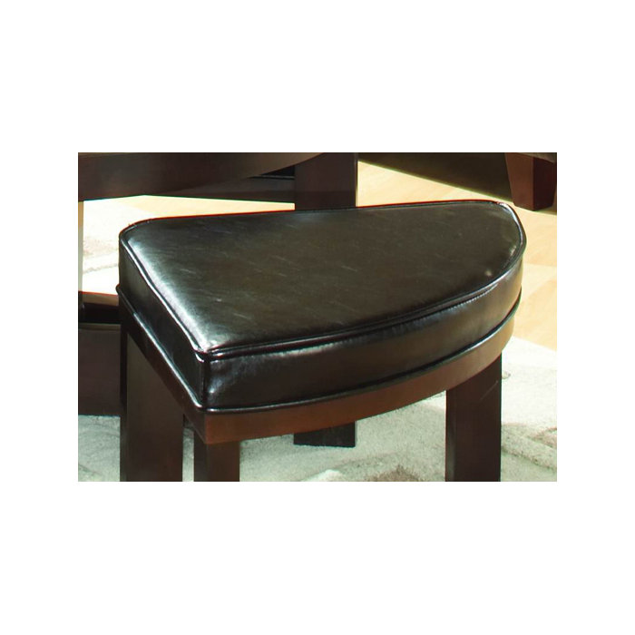 3219 Series Coffee Table With 4 Ottomans 3219 Series Coffee Table With 4 Ottomans
