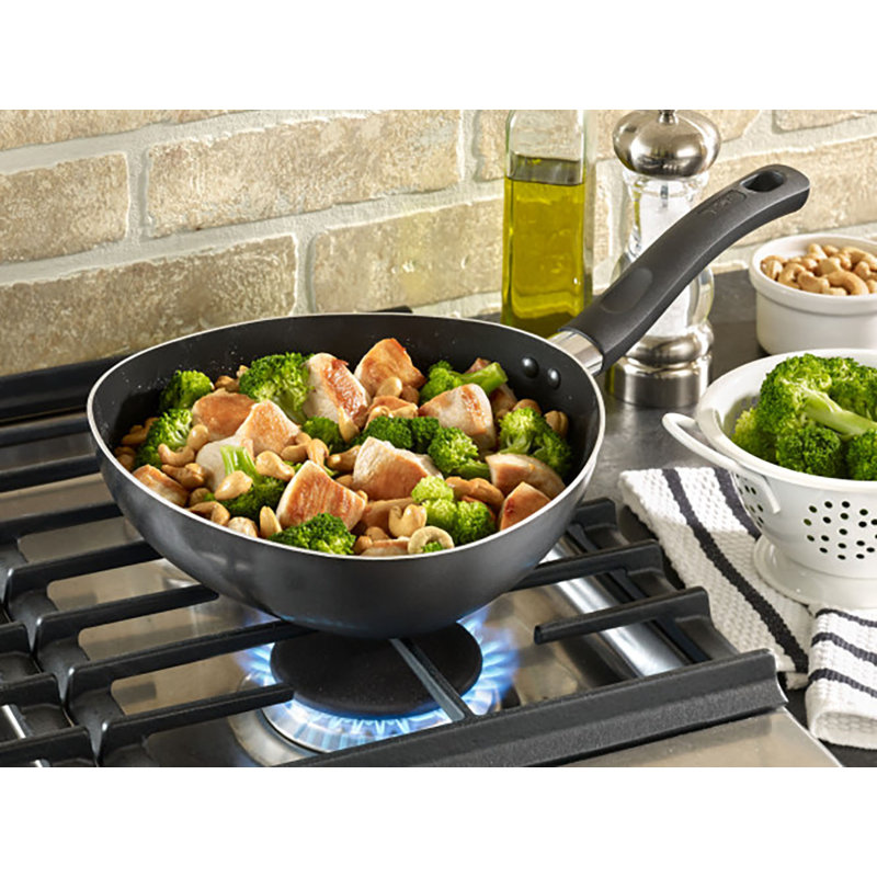 T Fal Triforce Easy Pour 12 1 Non Stick Frying Pan Reviews