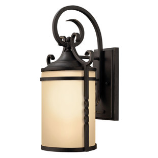 Best Carlyle 1-Light Outdoor Wall Lantern By Fleur De Lis Living Outdoor Lighting Carlyle 1-Light Outdoor Wall Lantern By Fleur De Lis Living Outdoor Lighting