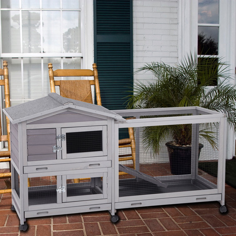 double hutch with run